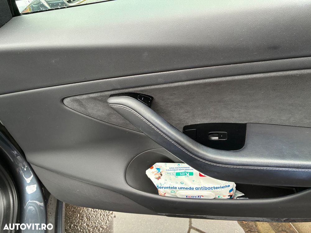 Tesla Model 3 AWD Dual Motor - 20