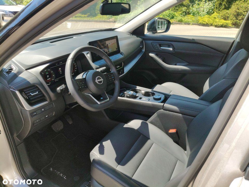 Nissan X-Trail - 9