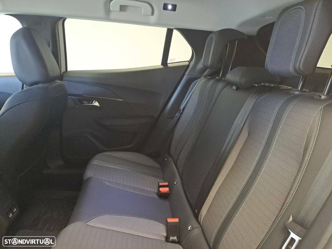 Peugeot 2008 1.2 PureTech Allure Pack - 10