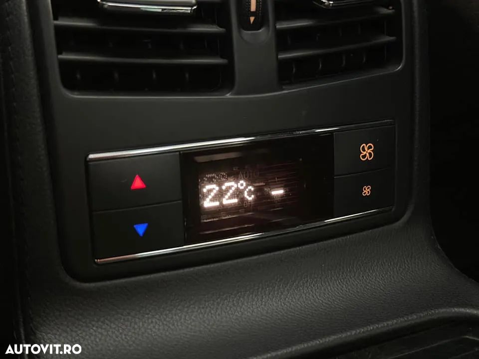 Mercedes-Benz CLS 350 d 4Matic 9G-TRONIC - 18