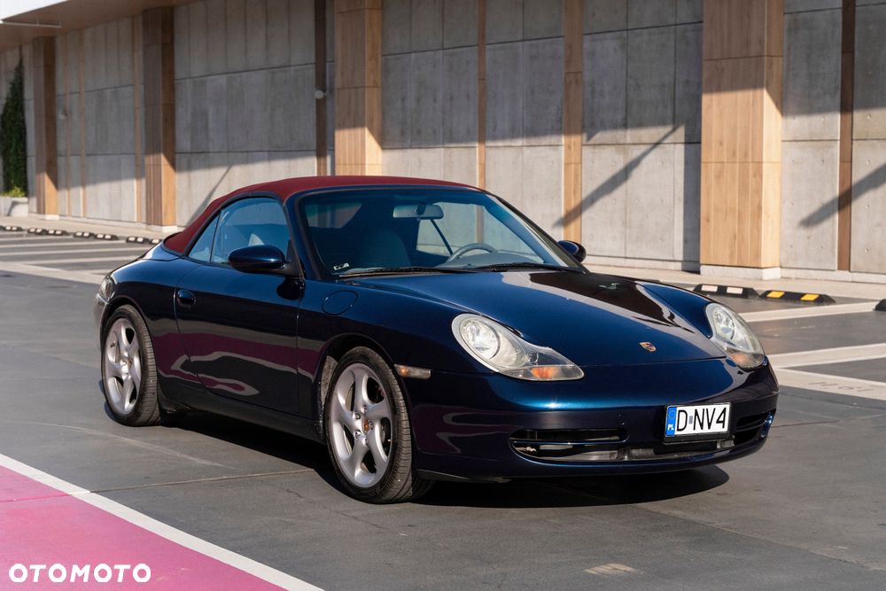 Porsche 911 Carrera - 5