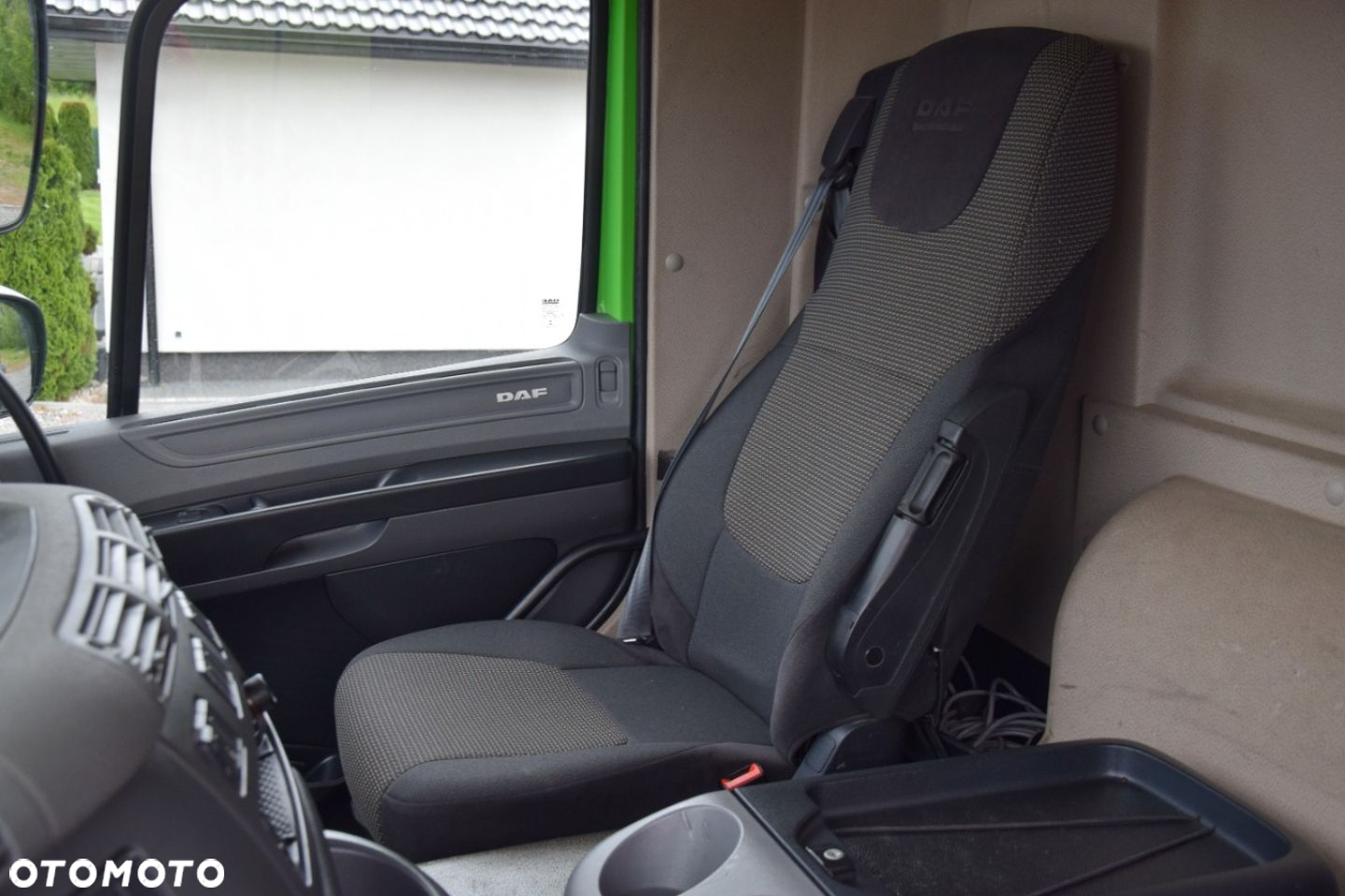 DAF CF 400 - 32