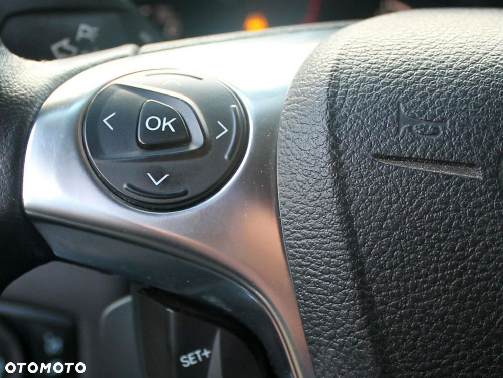 Ford Transit Connect - 19