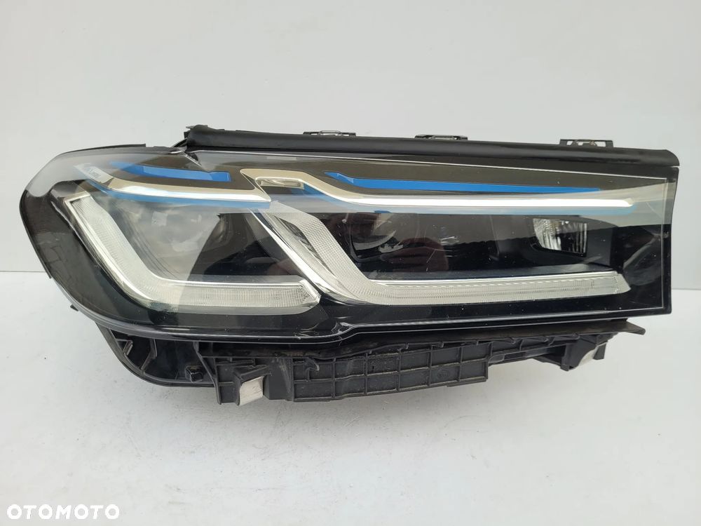 Bmw 5 G30 lift lampa przod prawa laser