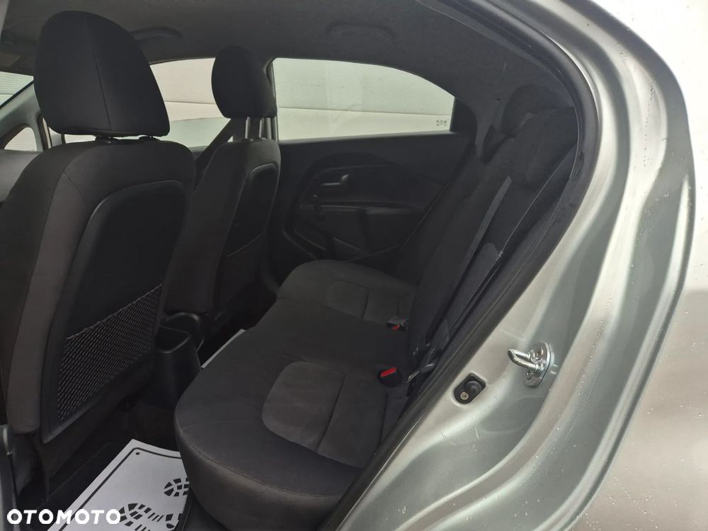 Kia Rio 1.2 Dream Team Edition - 14