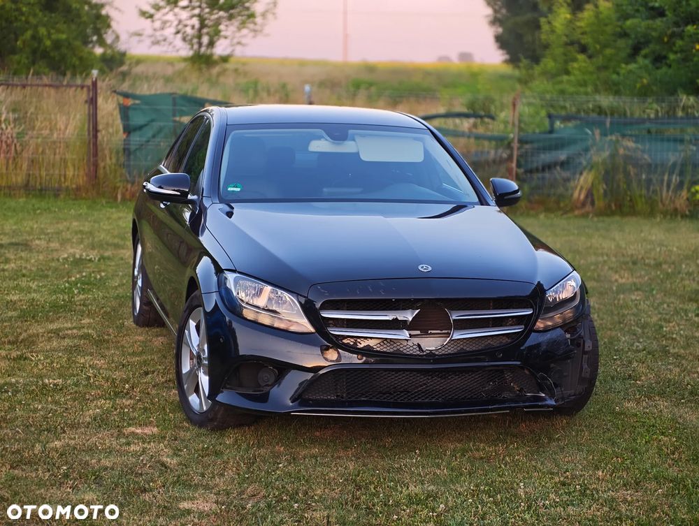 Mercedes-Benz Klasa C 180 7G-TRONIC Avantgarde - 36