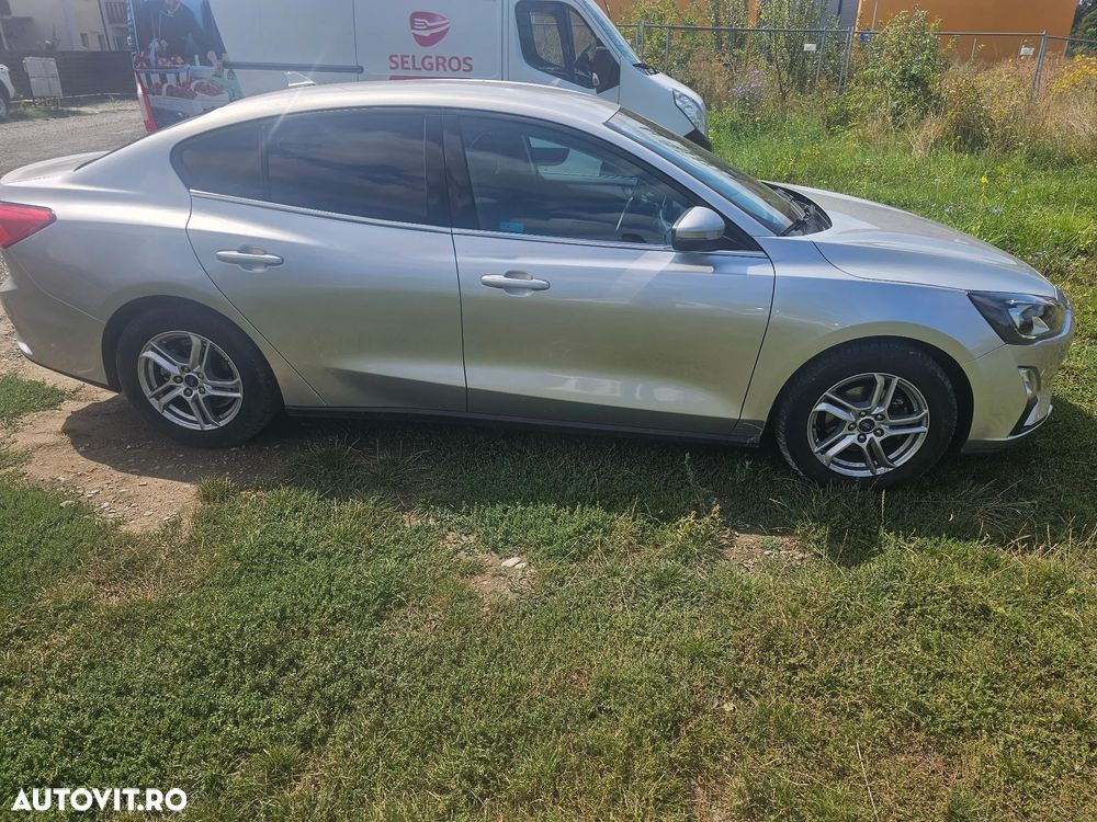 Ford Focus 1.0 EcoBoost Connected - 2