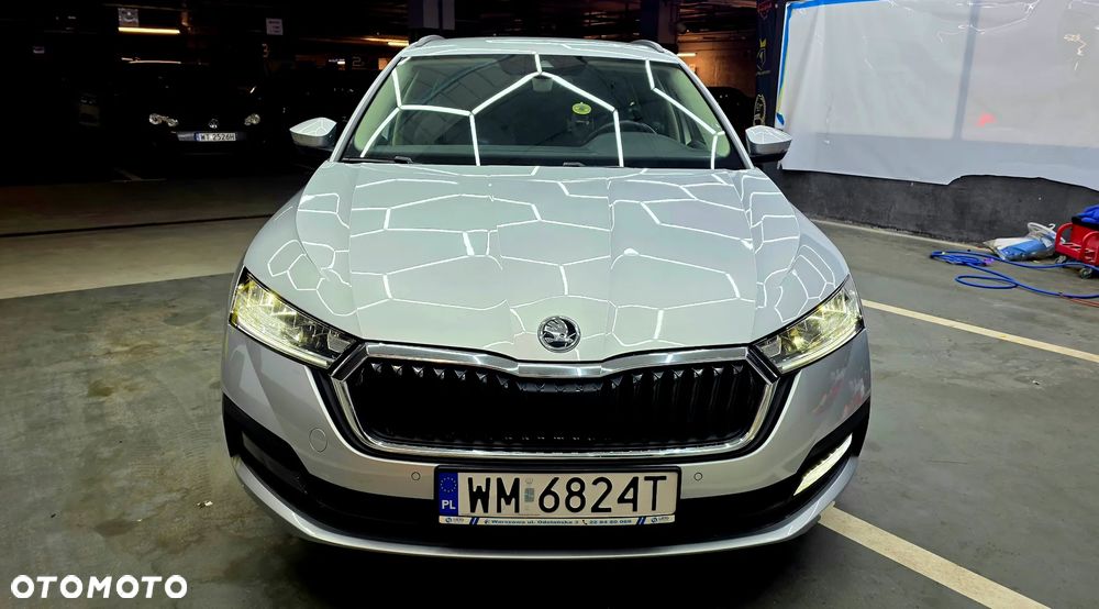 Skoda Octavia 1.5 TSI ACT Ambition - 8