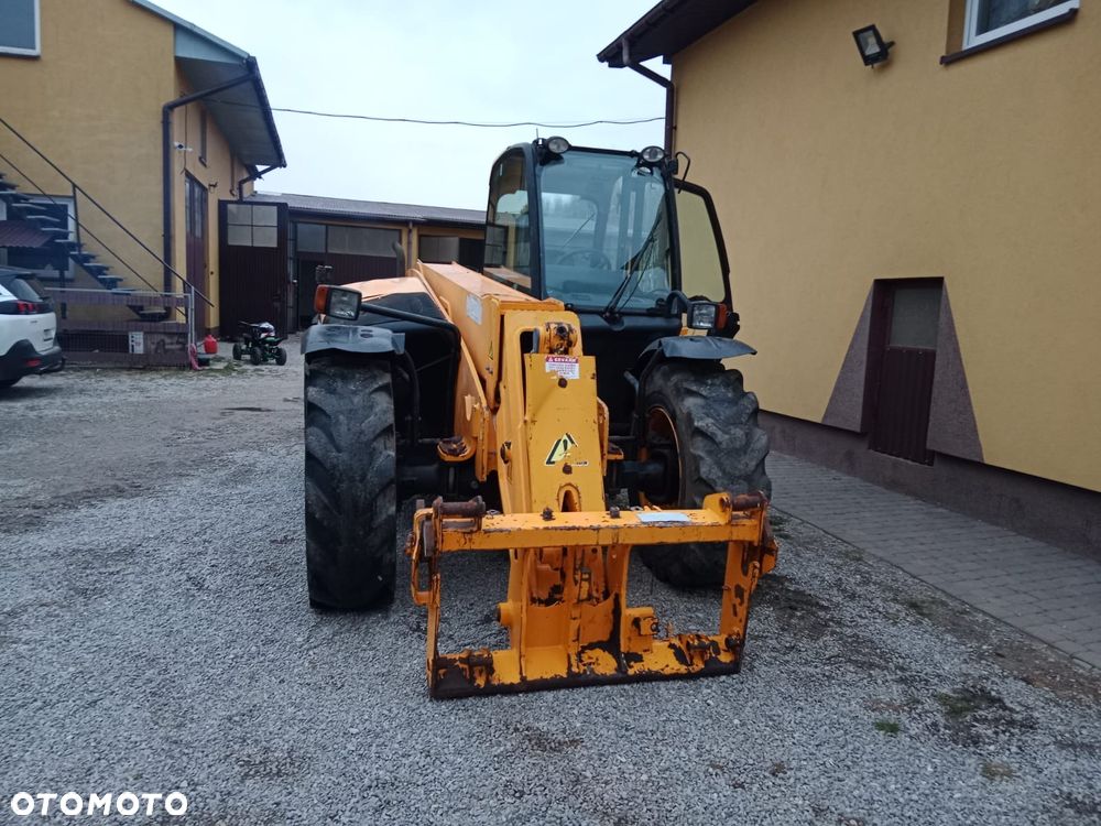 JCB 541 - 3