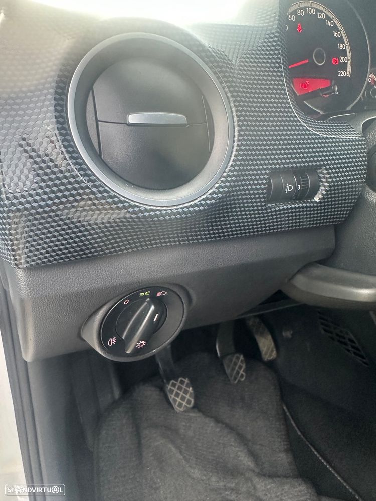 VW Up! 1.0 BlueMotion Move - 14