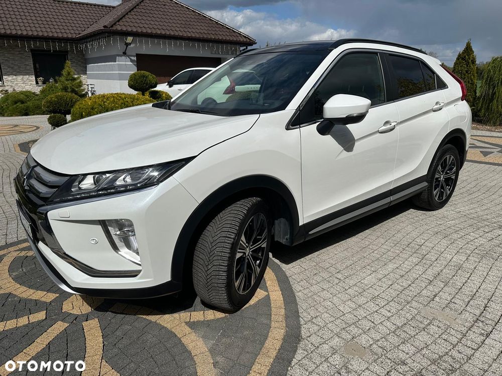 Mitsubishi Eclipse Cross 1.5 T GPF Invite Plus - 2