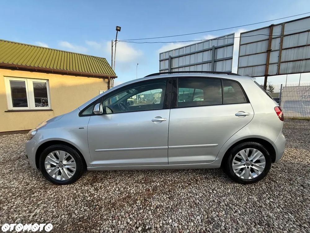 Volkswagen Golf Plus 1.6 TDI DPF Life - 16