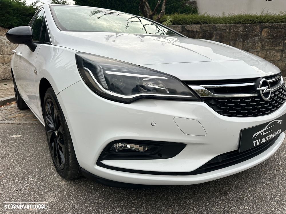 Opel Astra 1.6 CDTI Dynamic Sport S/S - 19