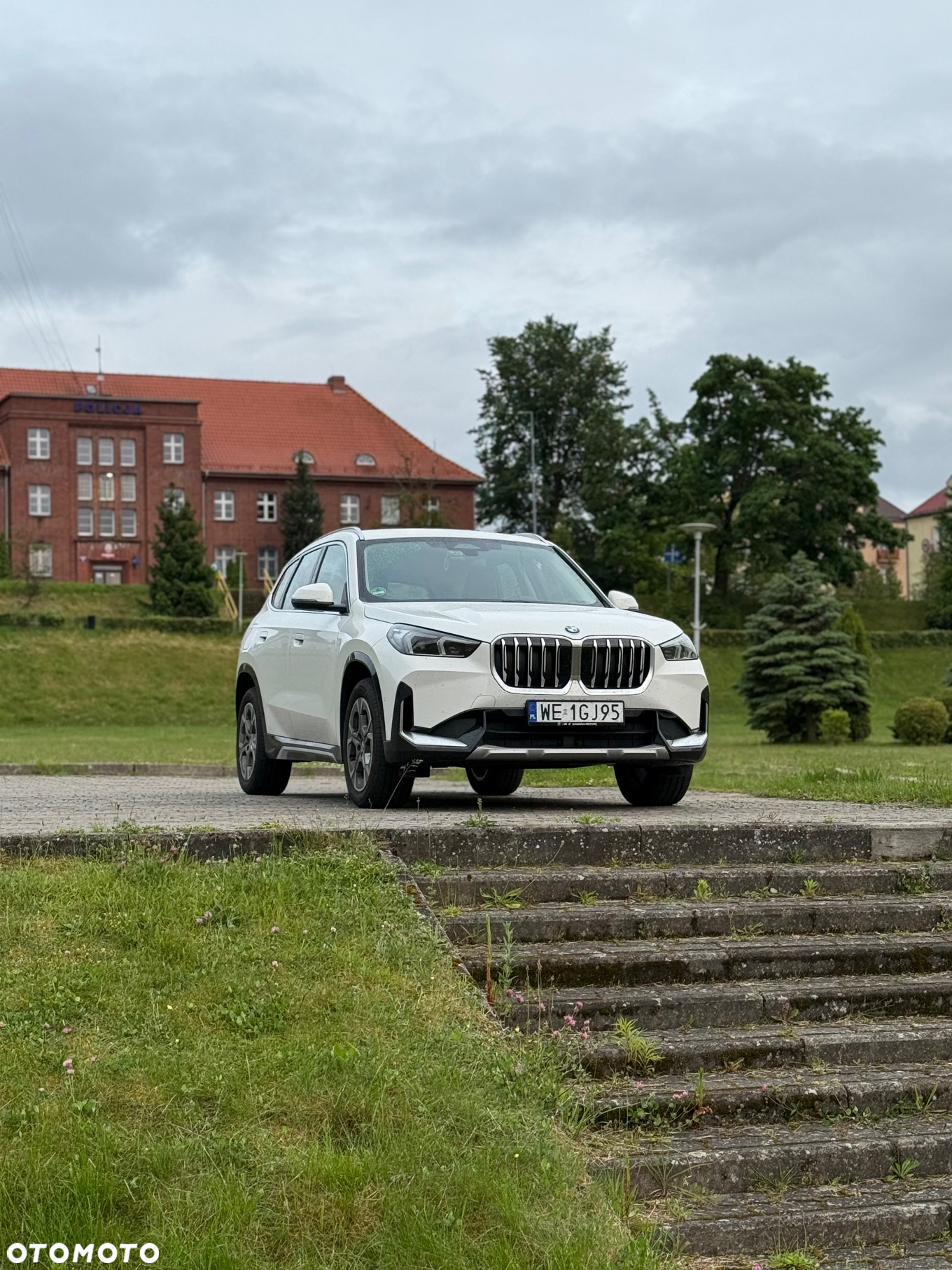 BMW X1 sDrive18i xLine - 2