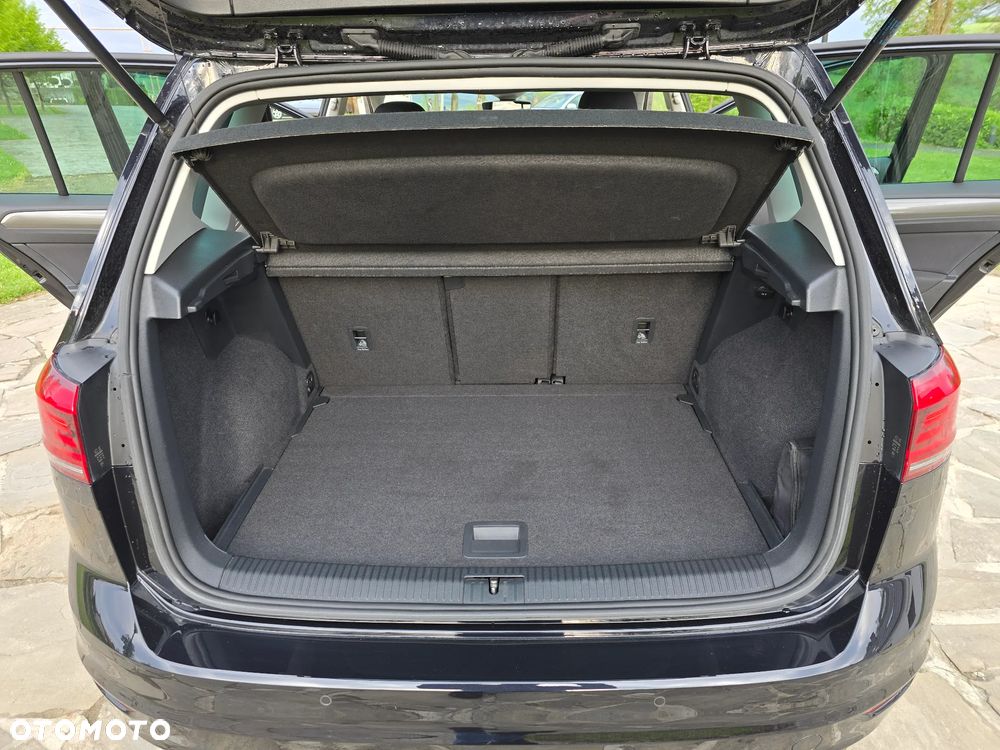 Volkswagen Golf Sportsvan 2.0 TDI SCR DSG Join - 34