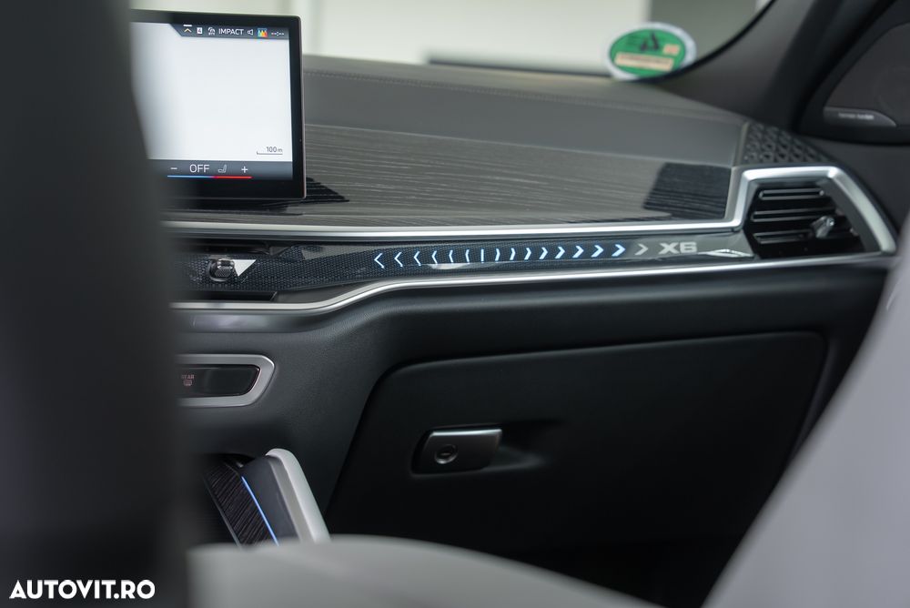 BMW X6 xDrive30d - 33
