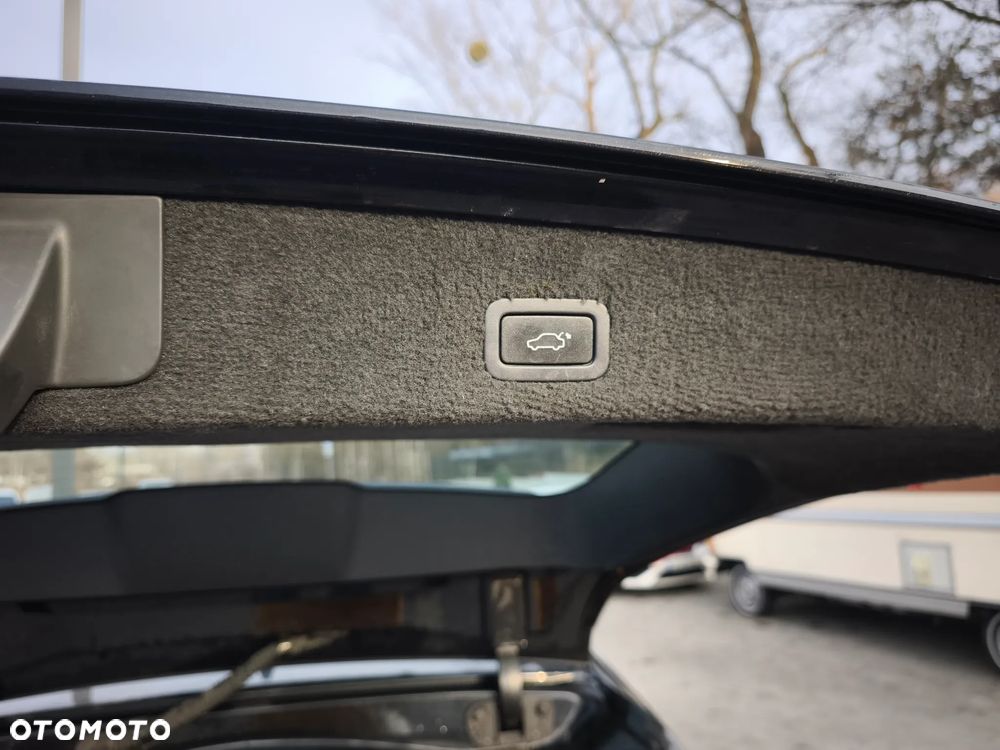 Volvo V70 2.4 D DPF Momentum - 10