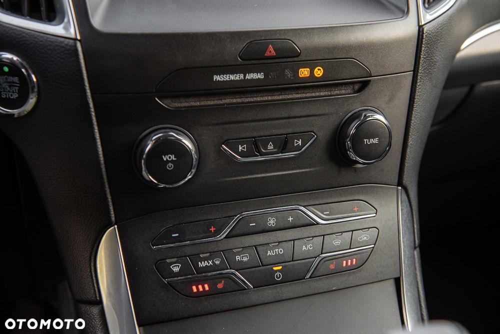 Ford S-Max 2.0 TDCi 4WD Titanium PowerShift - 35