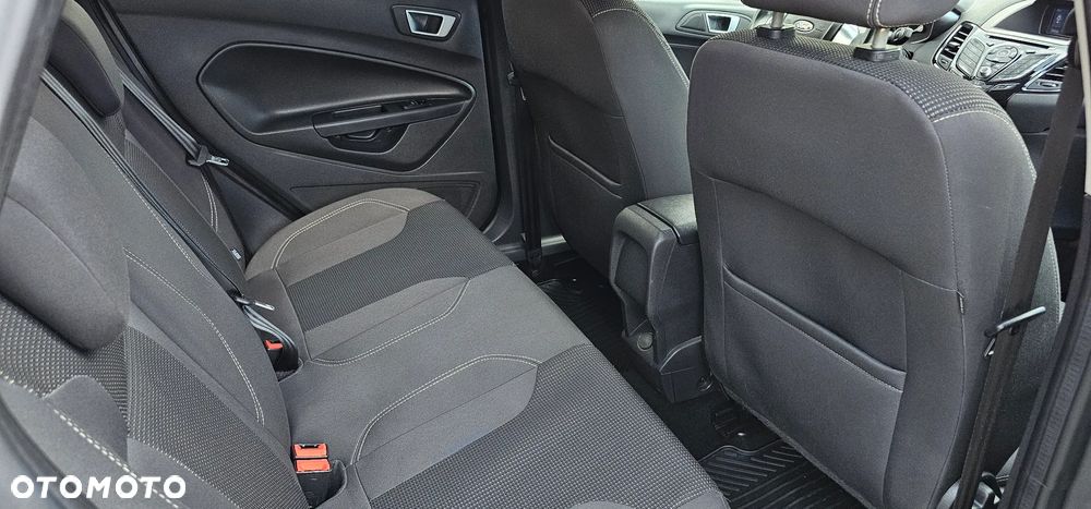 Ford Fiesta 1.0 EcoBoost S&S TITANIUM - 15