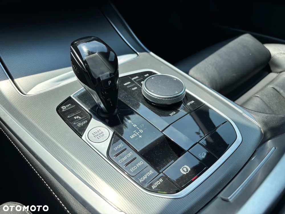 BMW X5 xDrive25d sport - 23