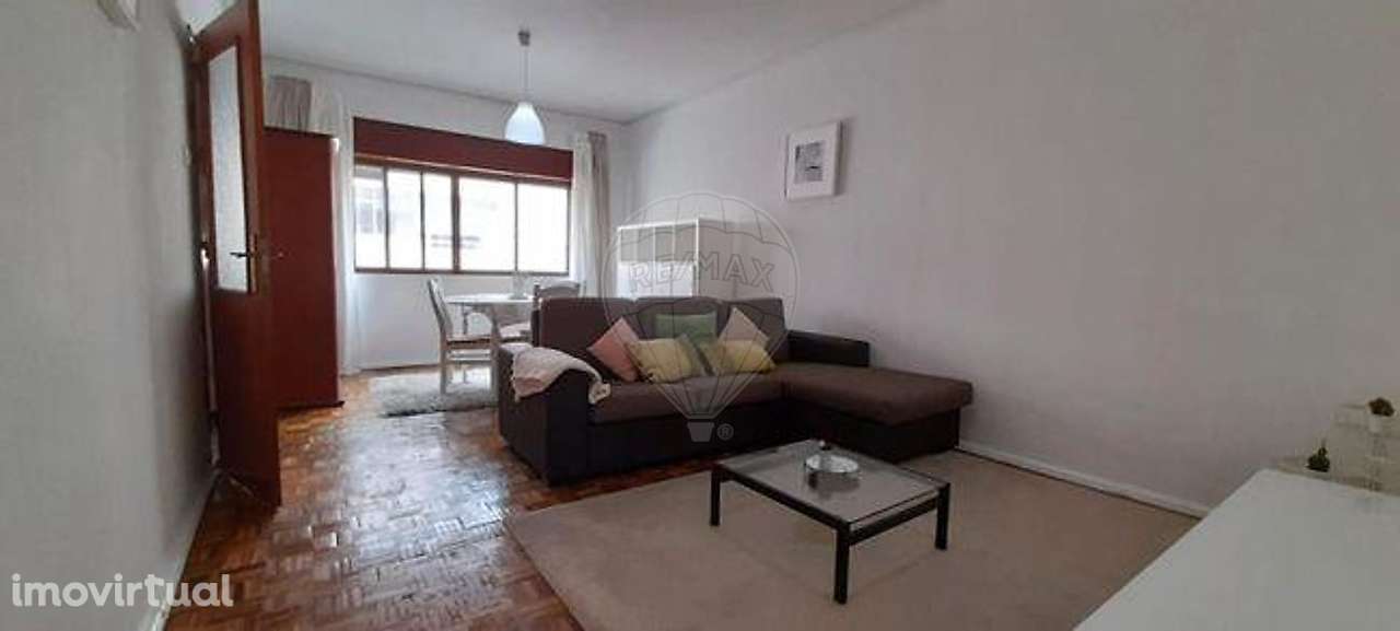 Apartamento T3 junto ao Arco da Porta Nova - Grande imagem: 3/16