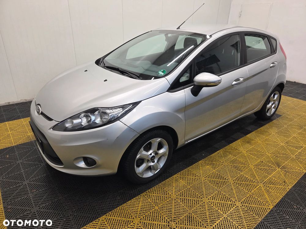 Ford Fiesta 1.25 Trend - 2