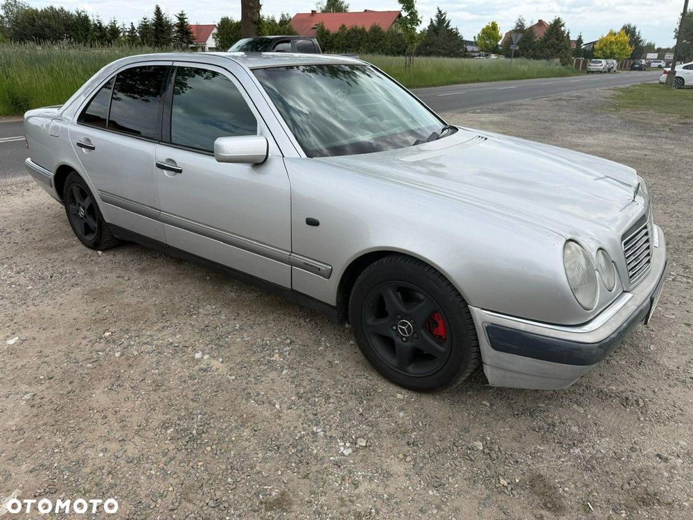 Mercedes-Benz Klasa E 200 Kompressor Elegance - 11