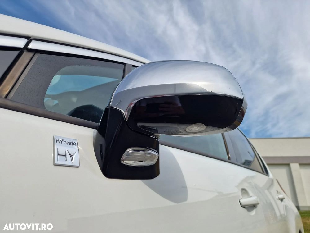 Peugeot 3008 Hybrid4 88g/85g - 18