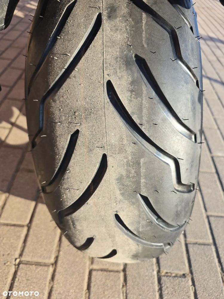 Harley-Davidson FXSB Breakout - 4