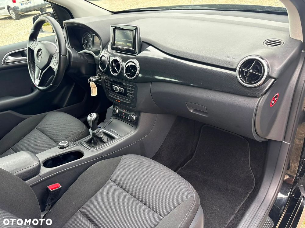 Mercedes-Benz Klasa B 200 CDI (BlueEFFICIENCY) - 8