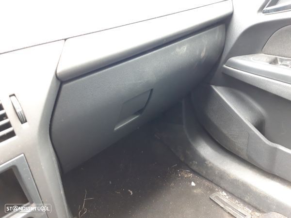 Porta Luvas Opel Astra H (A04) - 1