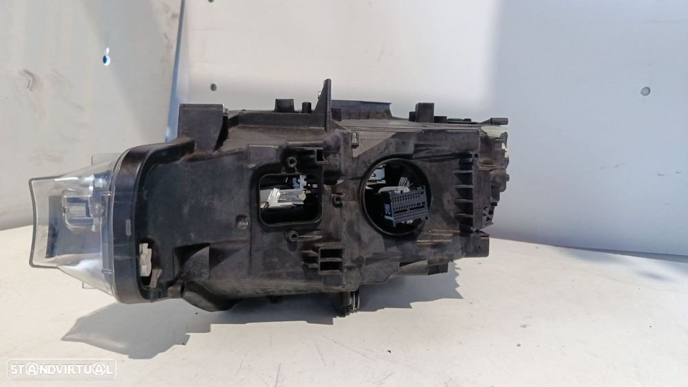 Farol Frente Direito / Otica Direita Bmw 3 (F30, F80)  7419634 - 8