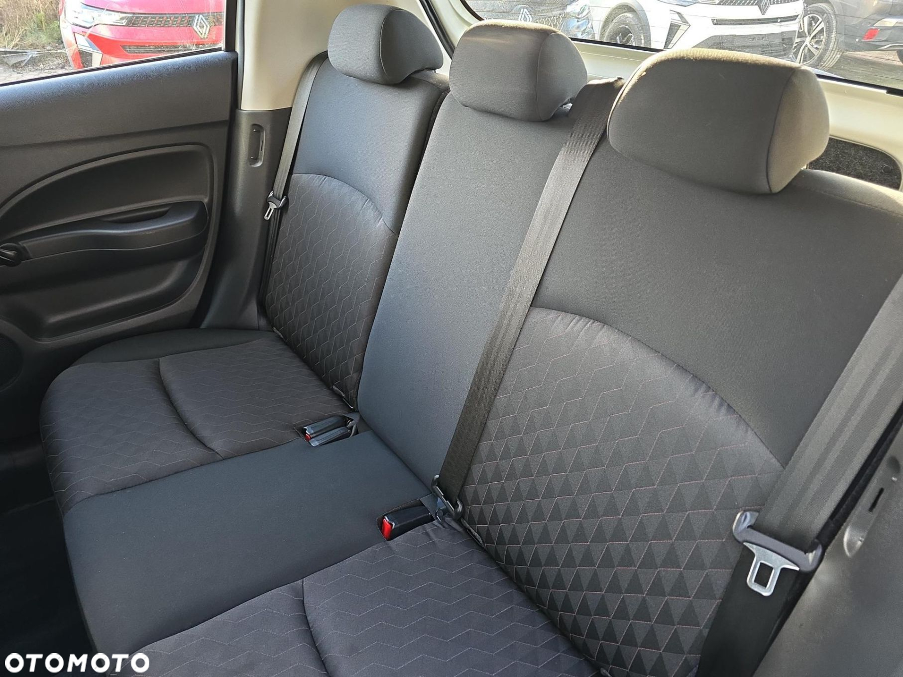 Mitsubishi Space Star 1.0 Inform - 7