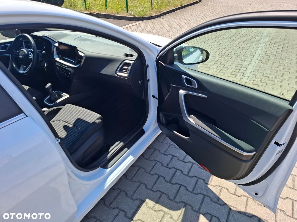 Kia Ceed 1.5 T-GDI L - 21