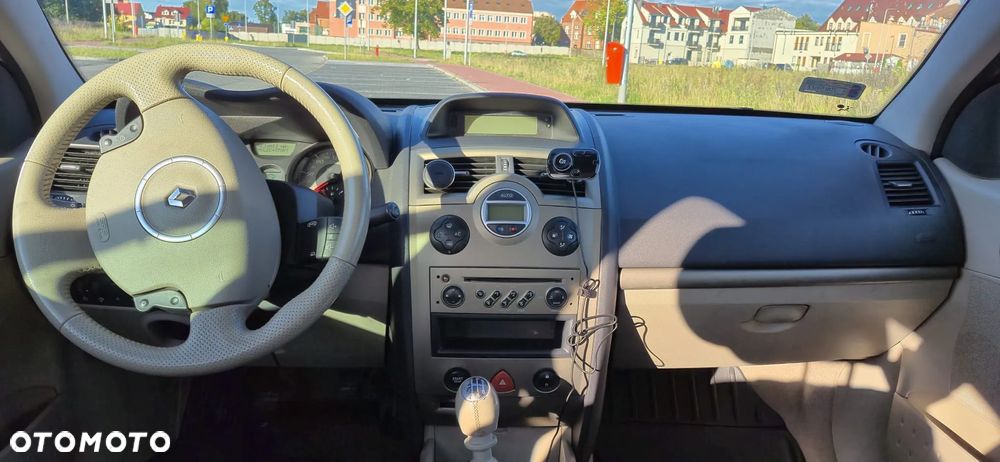 Renault Megane 1.5 dCi Dynamique - 11