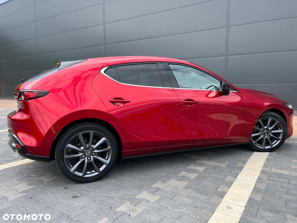 Mazda 3 2.0 mHEV Hikari - 9