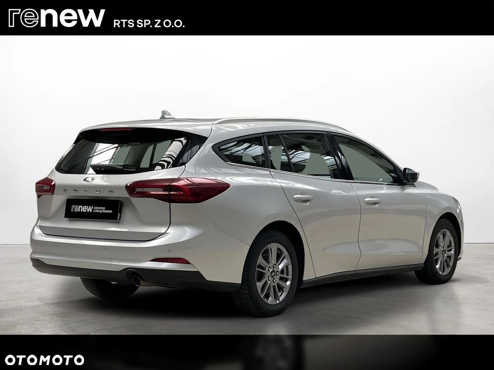 Ford Focus 1.0 EcoBoost Titanium - 6