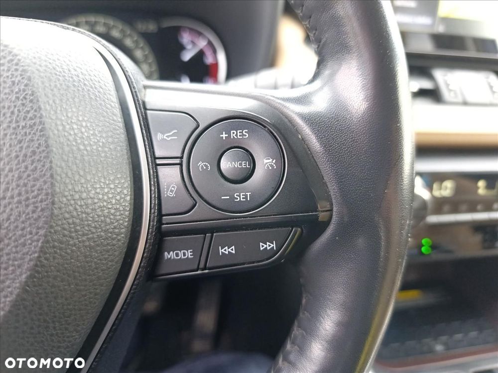 Toyota RAV4 - 22