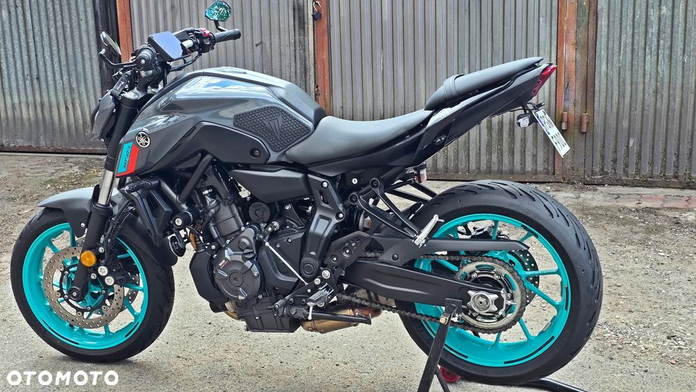 Yamaha MT - 4
