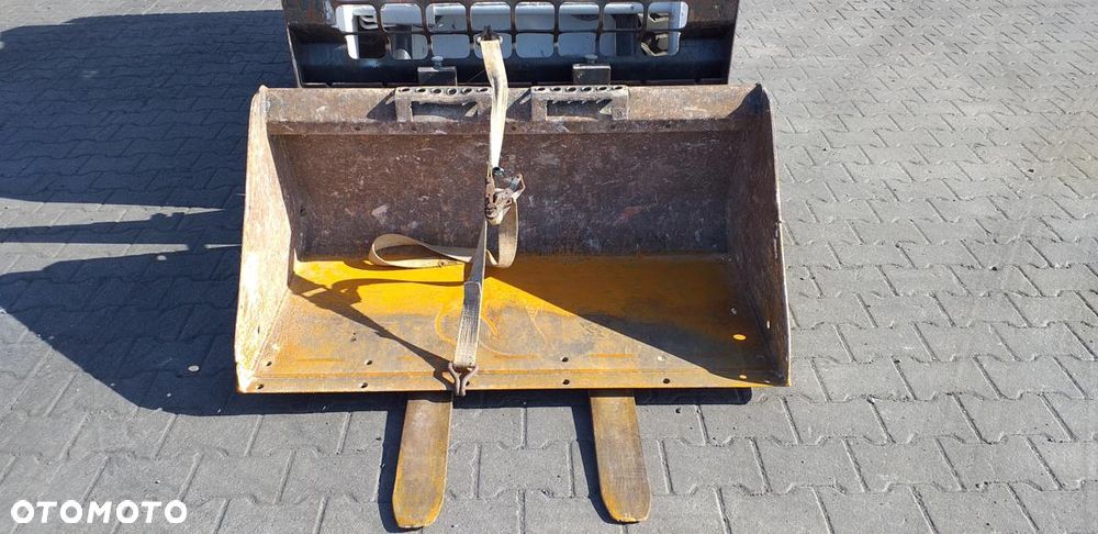 Bobcat Miniładowarka kołowa BOBCAT S100 - 13