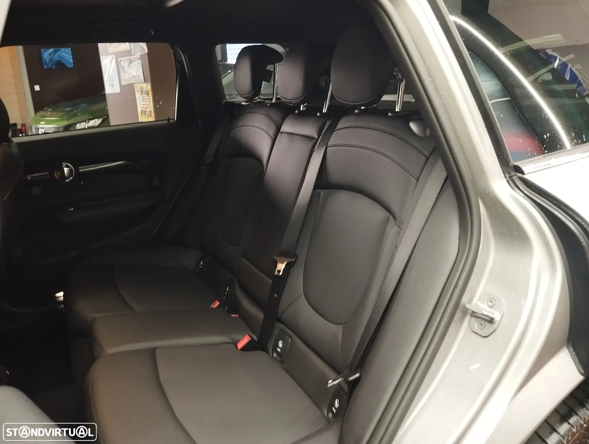 MINI Clubman Cooper Auto - 18