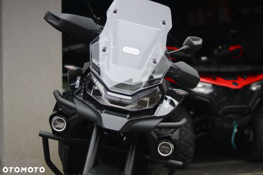 CFMoto 800MT Explore - 12