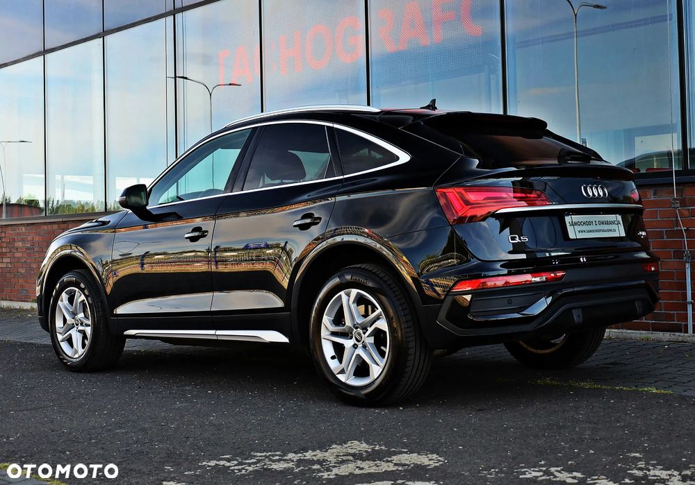 Audi Q5 Sportback - 12