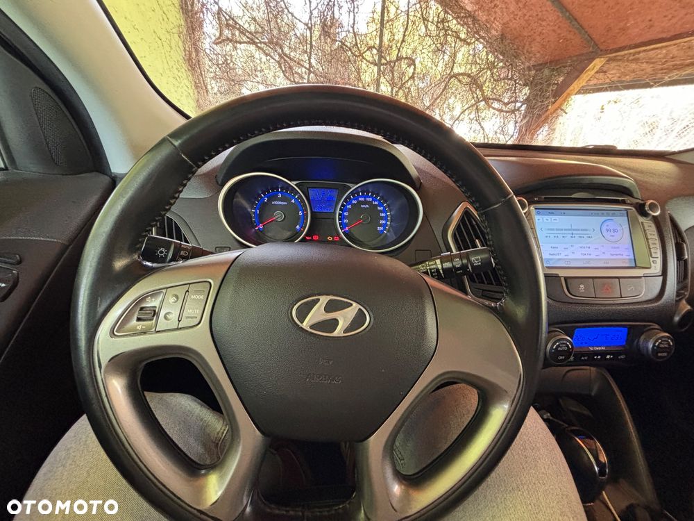 Hyundai Tucson 2.0 CRDi 2WD Automatik GLS - 26