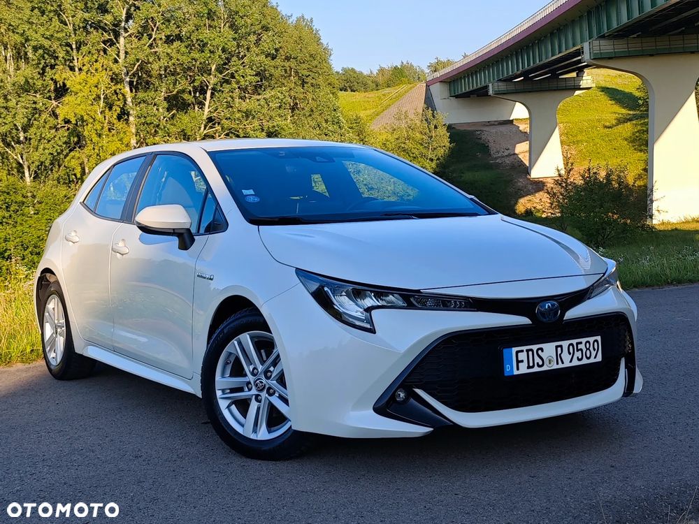 Toyota Corolla 1.8 Hybrid Comfort - 38