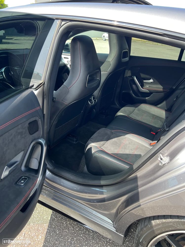 Mercedes-Benz CLA 180 d 7G-DCT AMG Line - 12