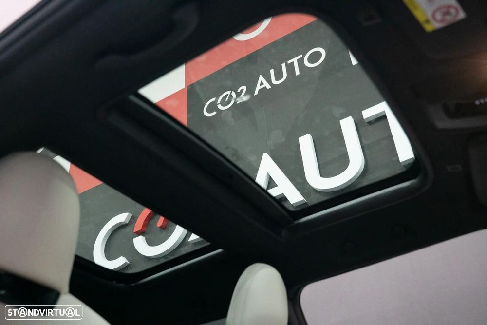 MINI 3 Portas Cooper C Favoured M - 31
