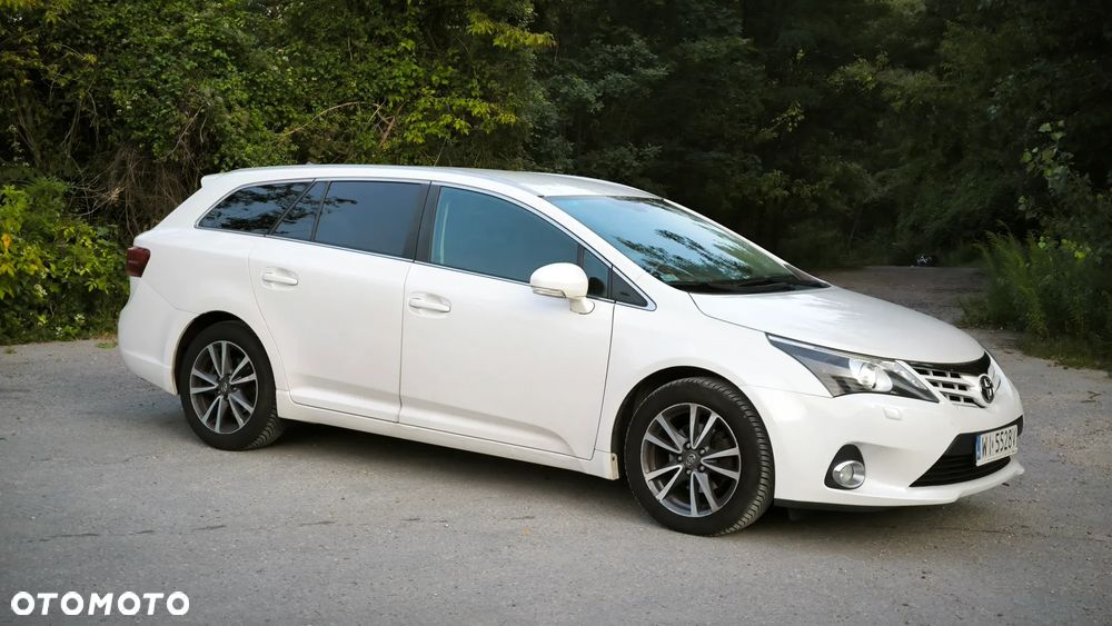 Toyota Avensis 2.0 D-4D Premium - 27