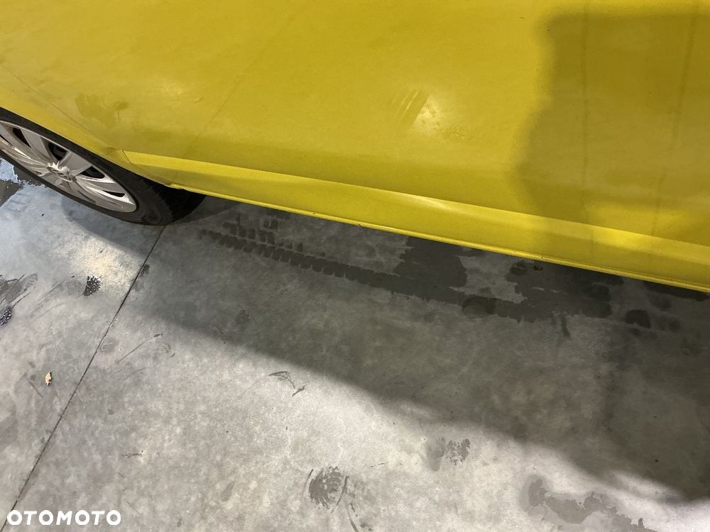 Volkswagen Caravelle 2.0 TDI L1 Trendline - 24