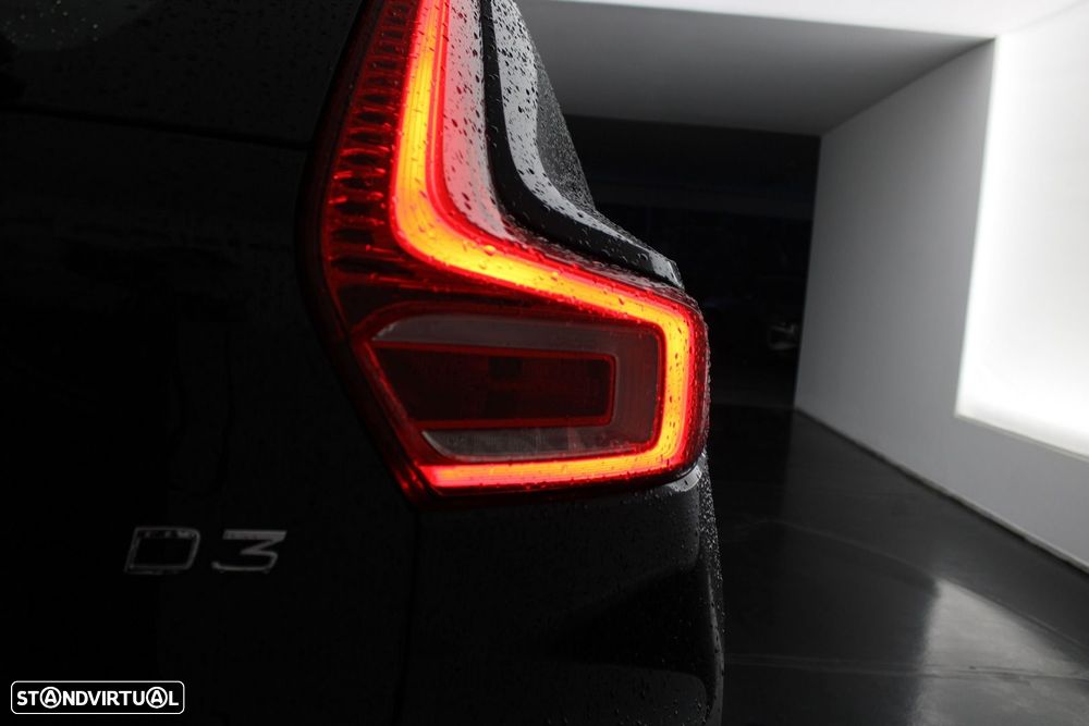 Volvo XC 40 2.0 D3 - 30